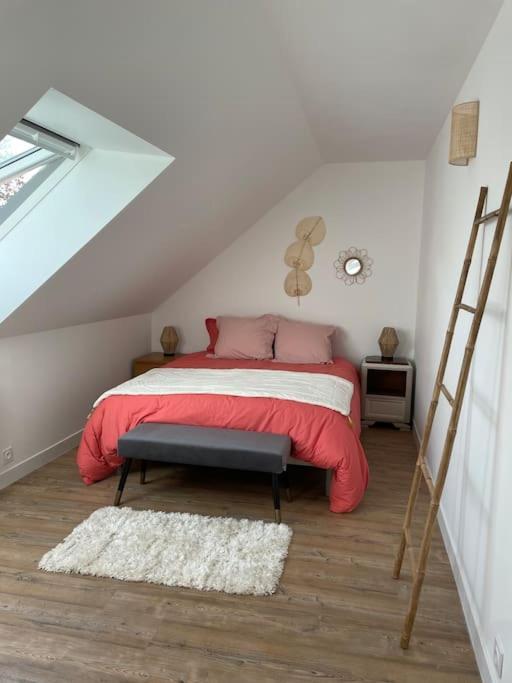 Appartement Cosy Sous Les Toits Lion-sur-Mer Esterno foto